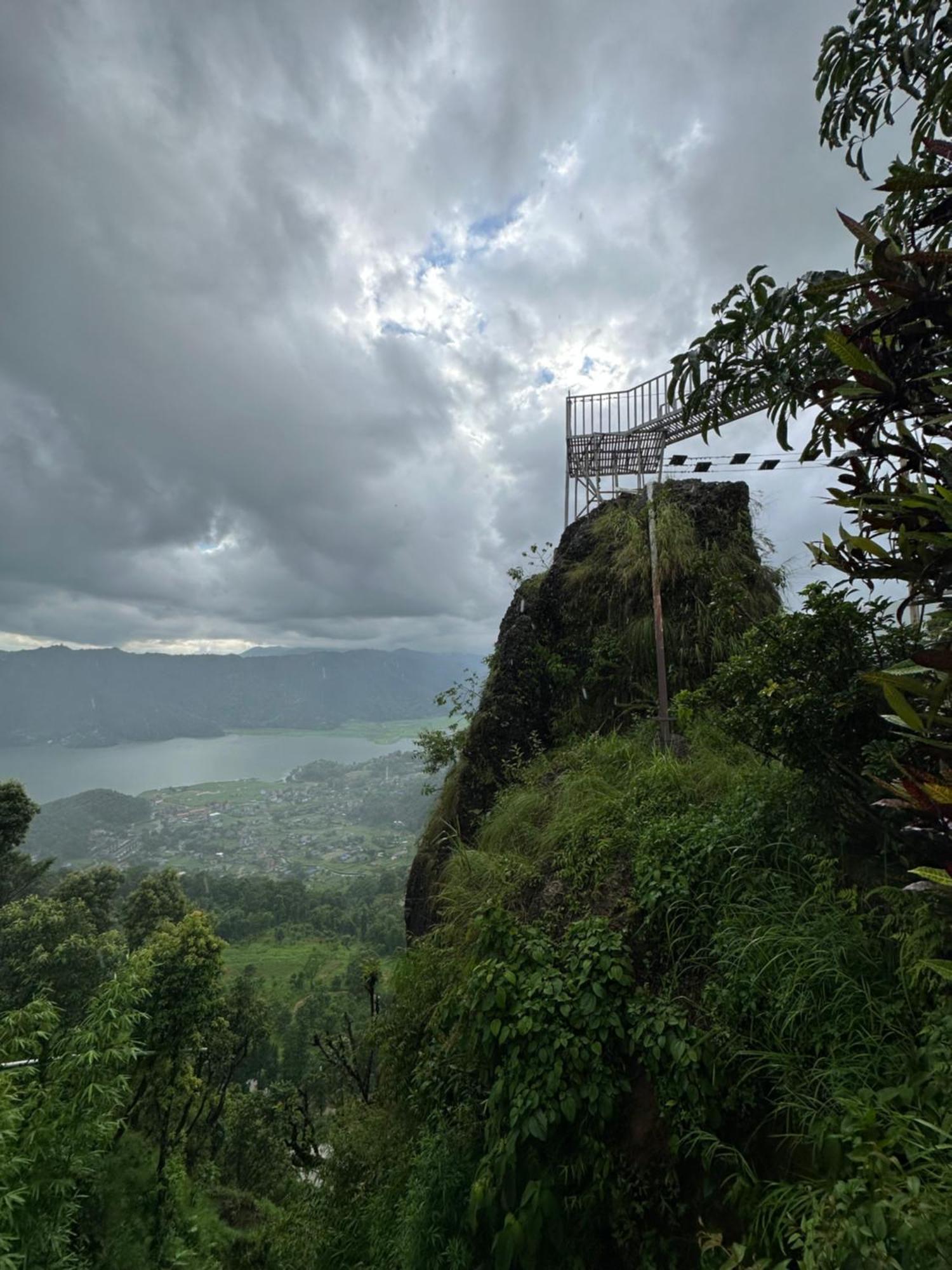 Rock Garden Resort Pokhara Eksteriør bilde